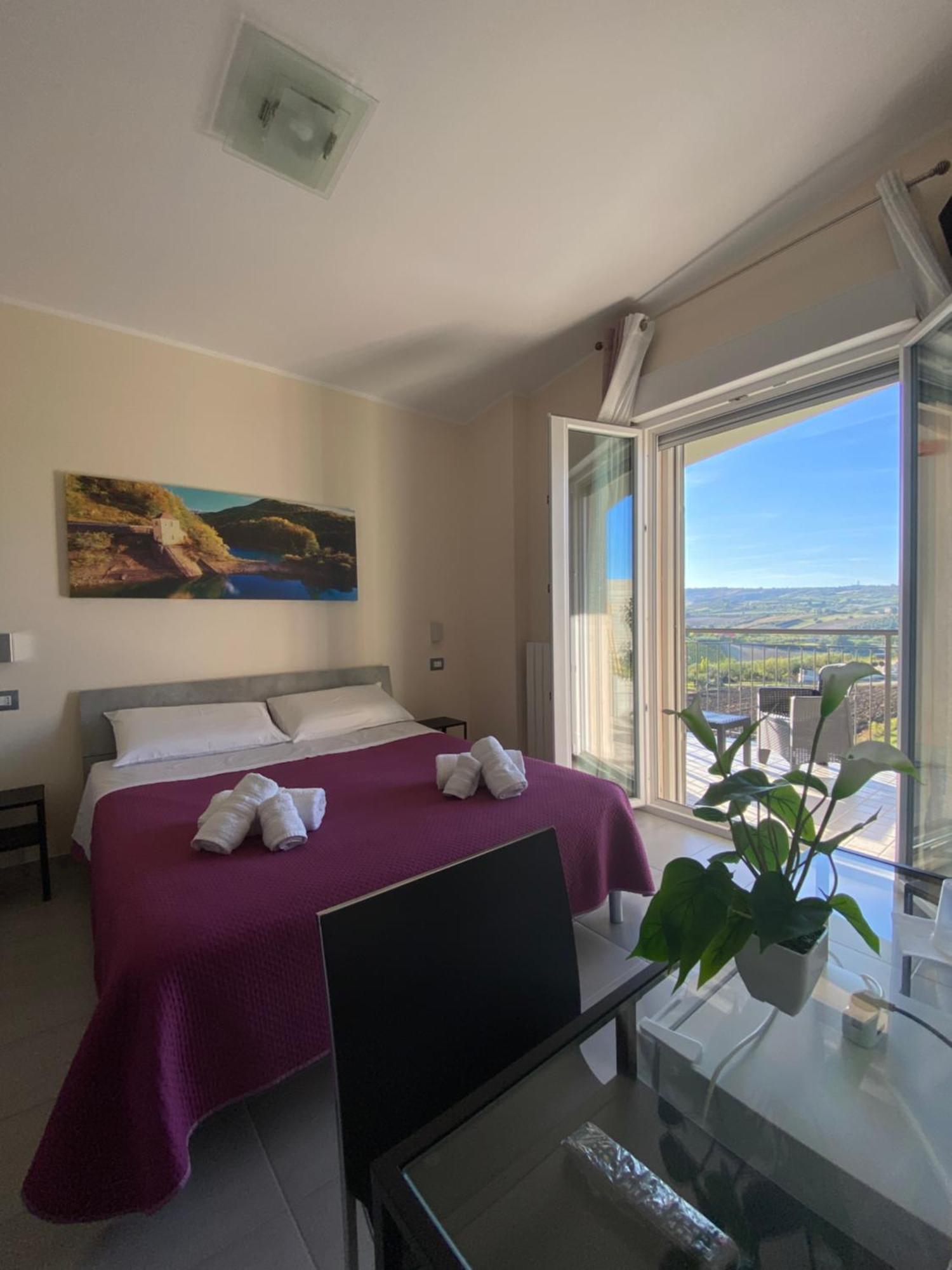 Colline Del Sole Bed & Breakfast San Salvo Dış mekan fotoğraf